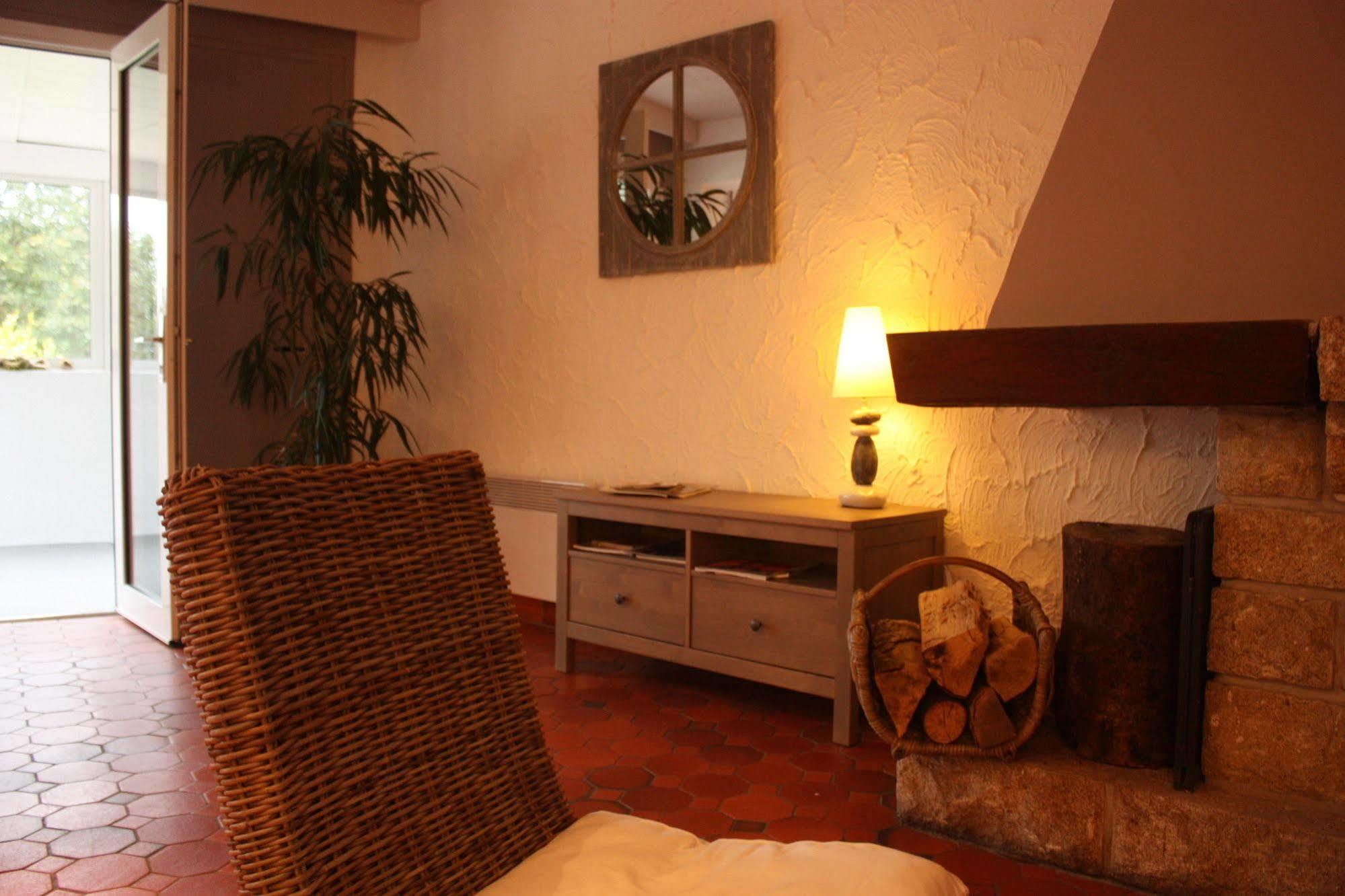 Latitude Ouest Hotel Restaurant & Spa Locronan Luaran gambar